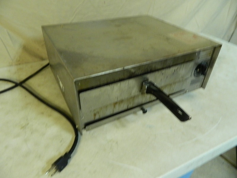 lot 127 image: Pizza Oven