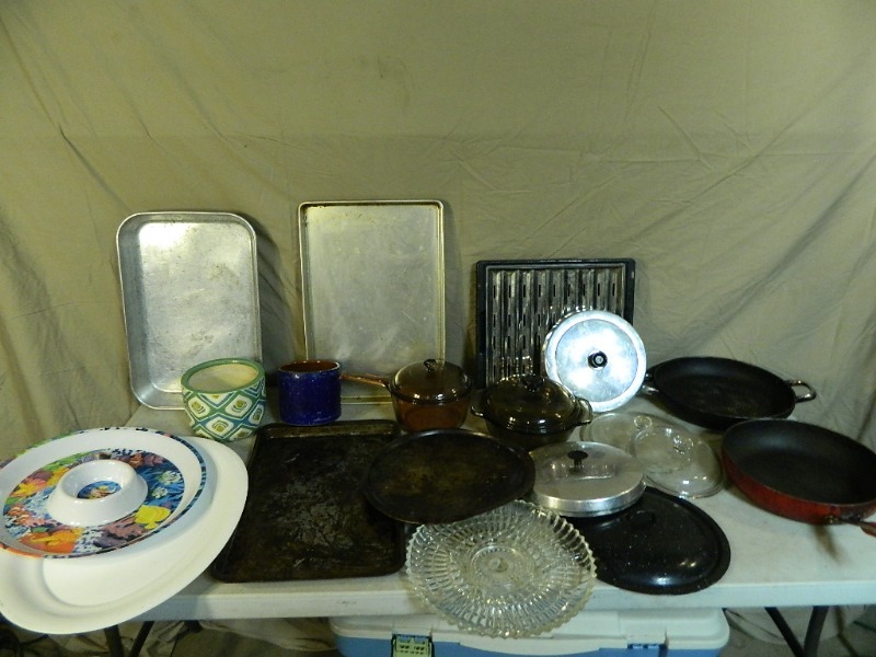 lot 135 image: Anchor Casserole Dish and More