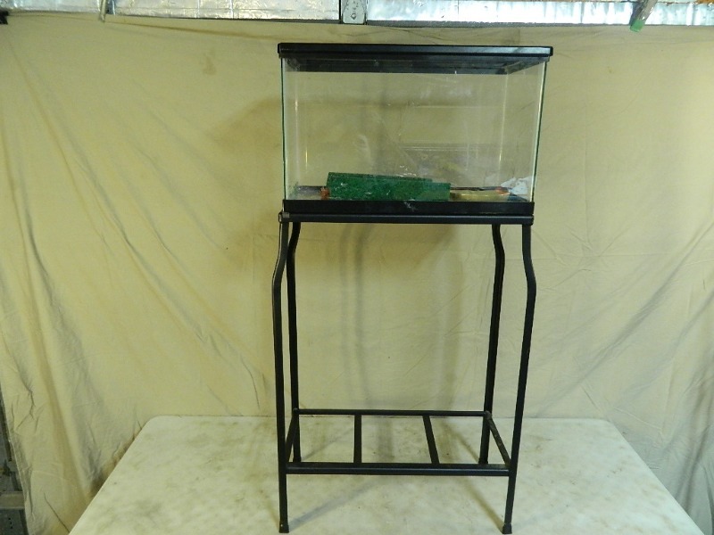 lot 150 image: Aquarium  Reptile Cage with Stand