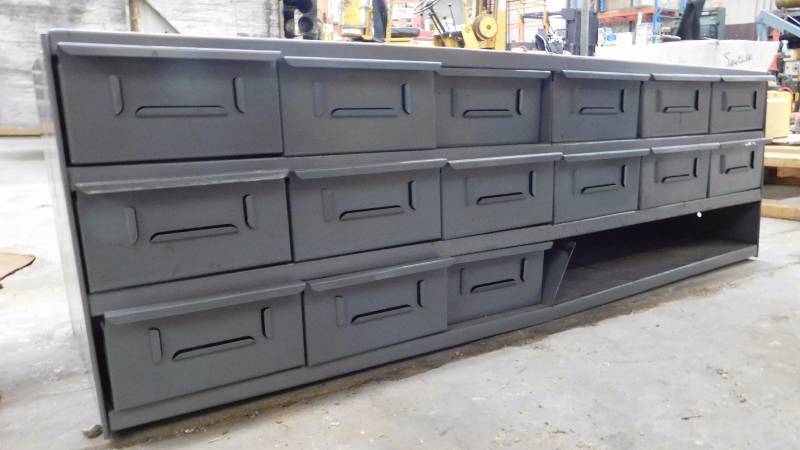 lot 15 image: 15 Drawer Bolt Bin