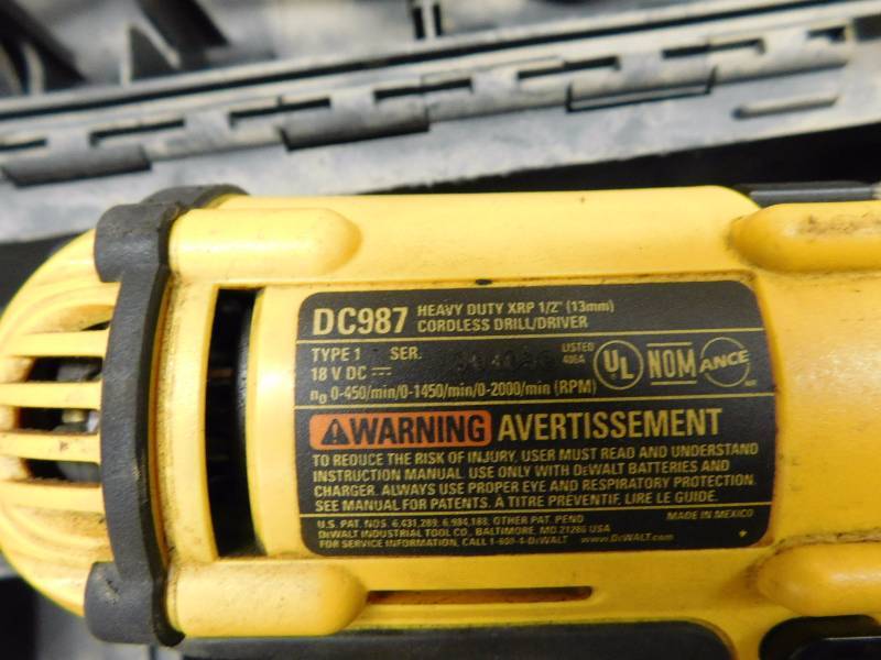 lot 24 image: 18 Volt Dewalt 12 Cordless Drill