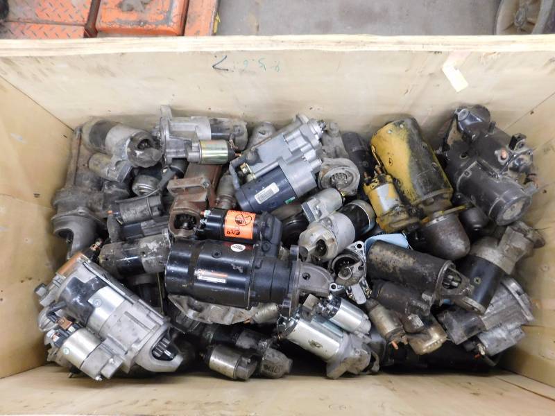 lot 36 image: Lot of Starter Cores