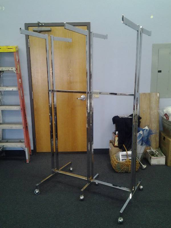 2 Way Rolling Rack 43W x 73T x 38D
