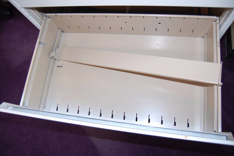lot 17 image: Large File Cabinet