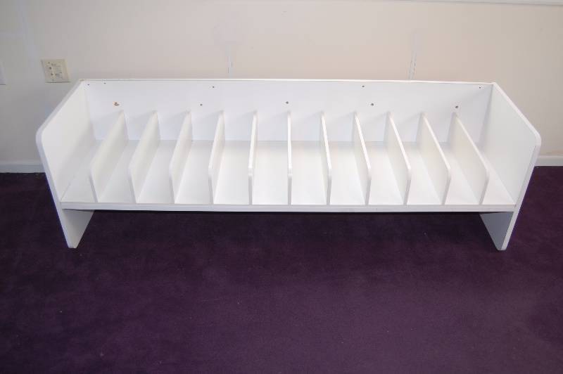 lot 25 image: Wall Mounted Storage Shelf