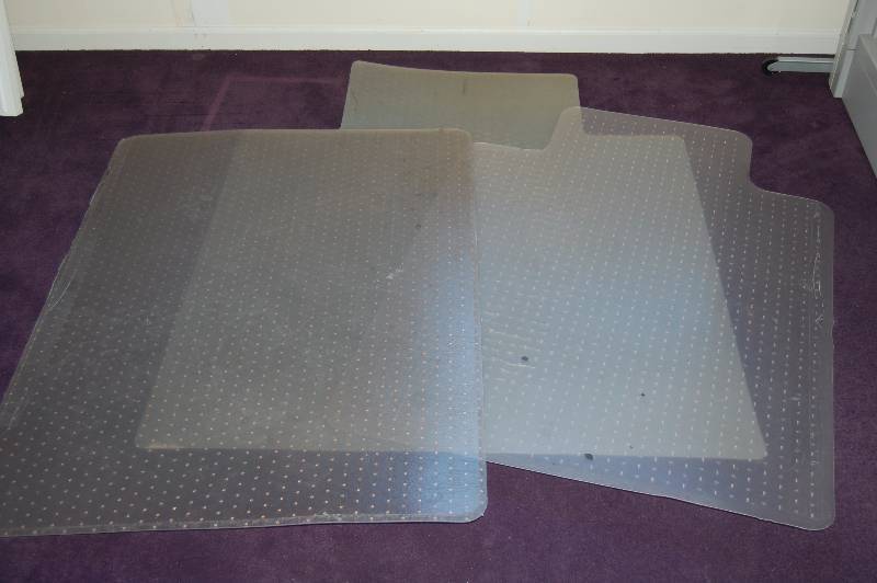 lot 35 image: 3 Office Chair Floor Mats