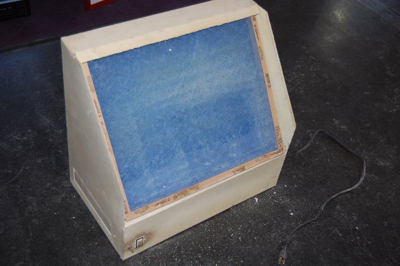 lot 65 image: Exhaust Fan Filter Box with Blower Motor