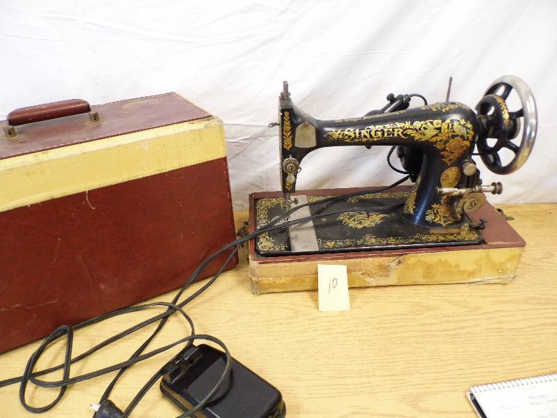 Singer Sewing Machine