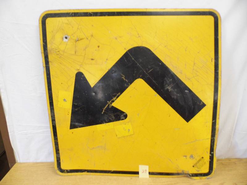 Left Arrow Sign