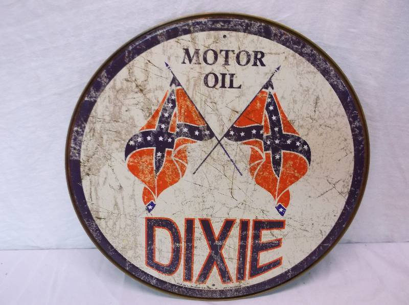 lot 8 image: Collectible Sign
