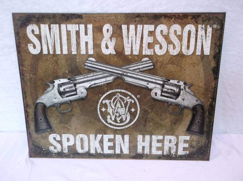 lot 9 image: Collectible Sign