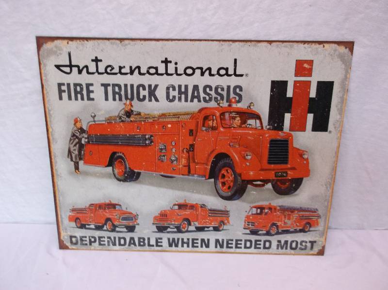 lot 11 image: Collectible Sign