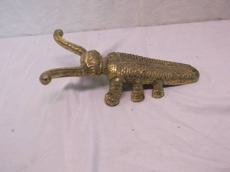 lot 22 image: Cast Iron