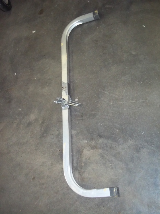 lot 37 image: Ladder bracket