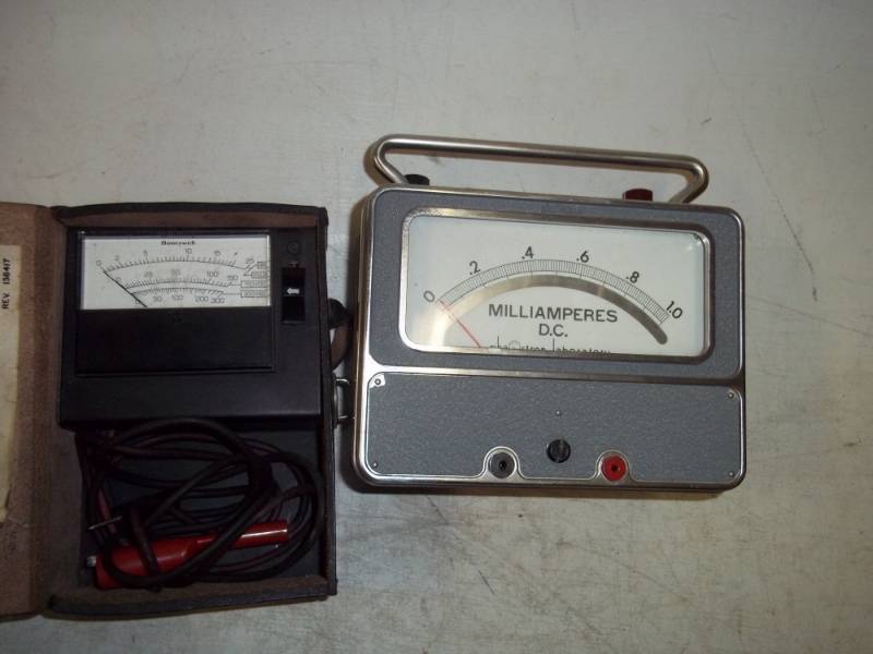 lot 66 image: Honeywell voltmeter, miliamp meter