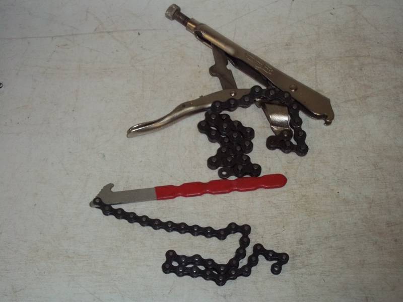 lot 90 image: Pair of filter wrenches