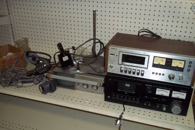 lot 131 image: Stereo equipment, Hitachi stereo, Sankyo stereo, headphones, vintage recording microphone, recording equipment
