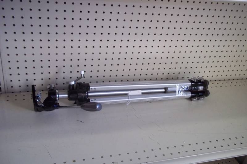 lot 137 image: Camera tripod