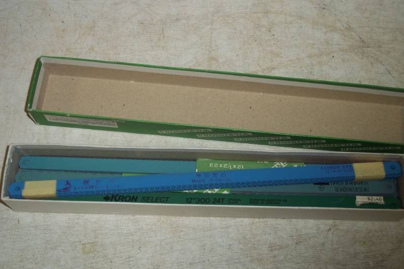 lot 157 image: Set of hacksaw blades