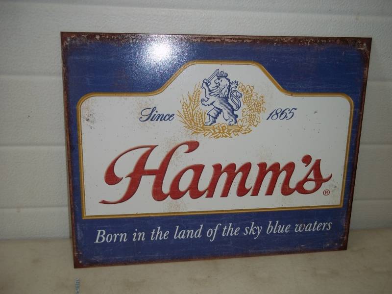 lot 9 image: Tin reprint Hamms beer sign 16 x 12