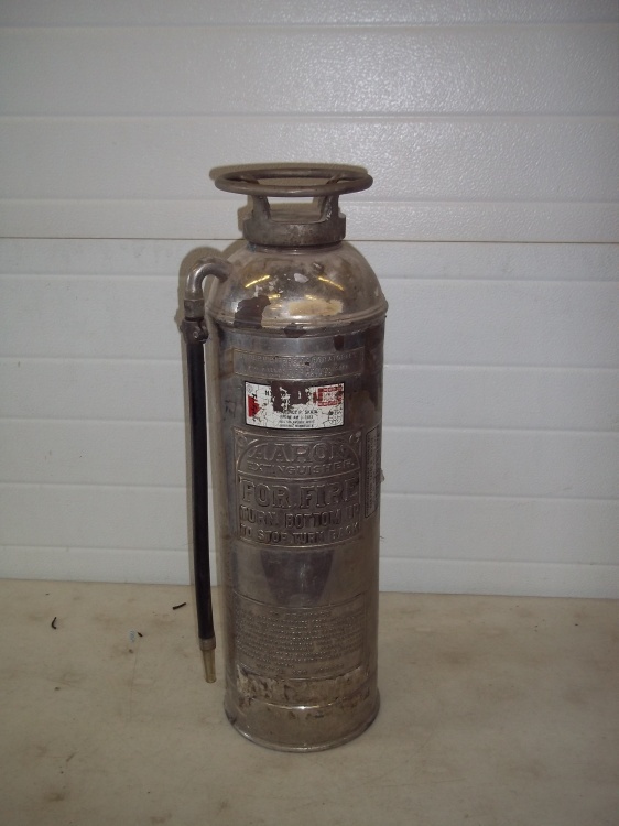 lot 37 image: Aaron fire extinguisher
