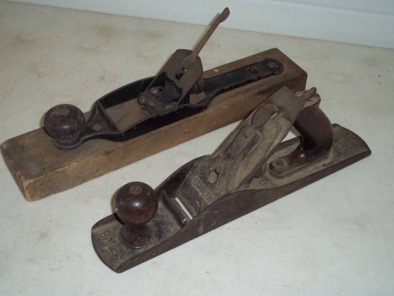lot 47 image: Stanley Bailey #5 plane, wood block plane