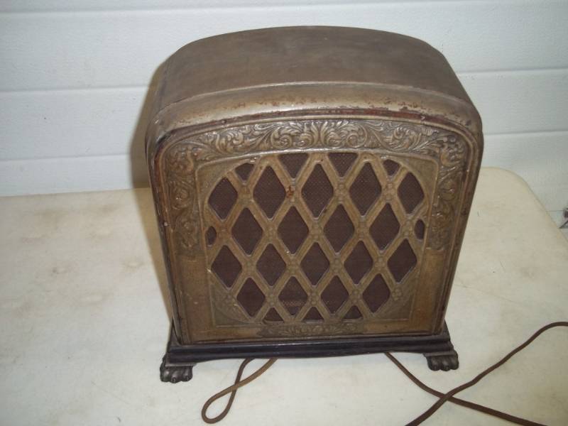 lot 53 image: Kolster K6 magnetic tone reproducer, serial #44