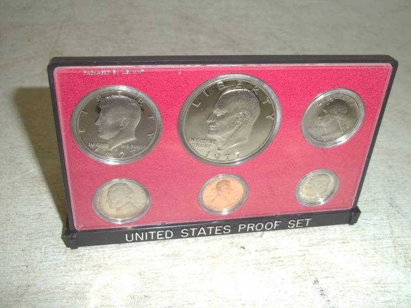 lot 27 image: 1977 United States proof set