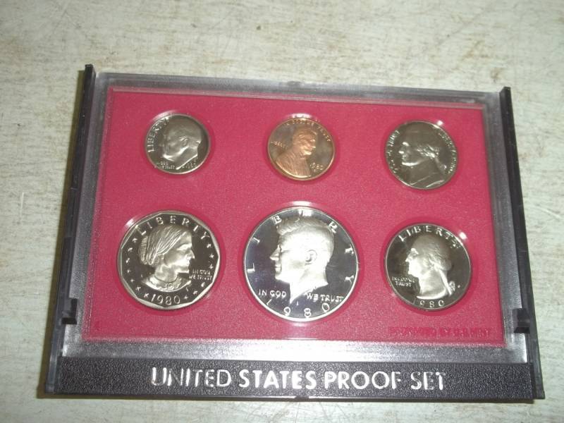 lot 28 image: 1980 United States proof set