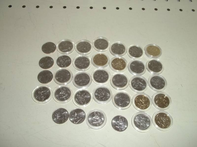 lot 53 image: 34 2005 California Quarters