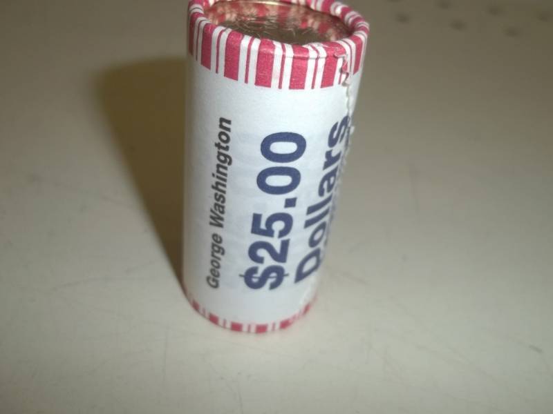 lot 84 image: Roll 25$ George Washington Dollars