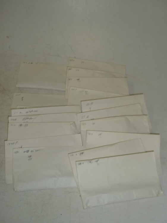 lot 115 image: Approximately 400 Sorted pennies