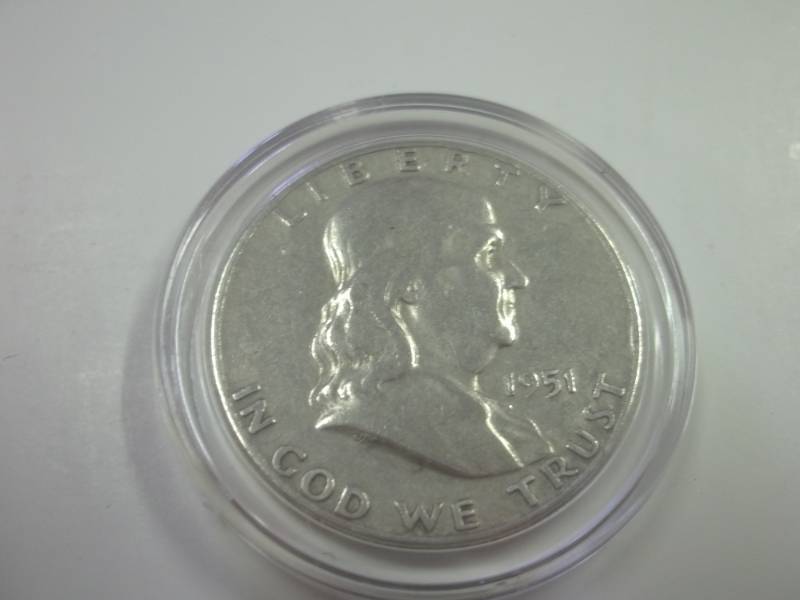 lot 129 image: 1951 Benjamin Franklin Half Dollar in case