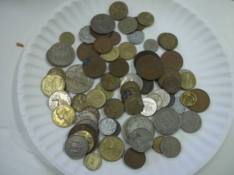 lot 148 image: Assorted foreign coins