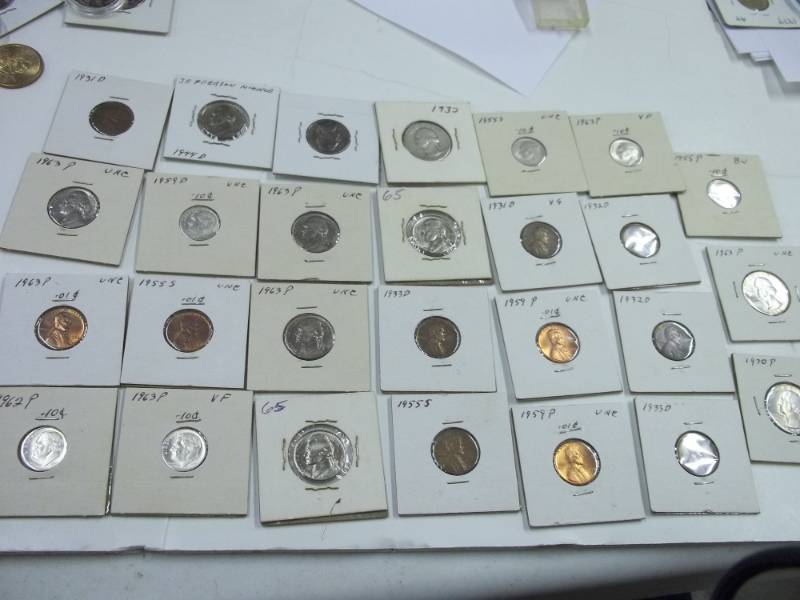 lot 156 image: 27 Assorted U.S. coins assorted years