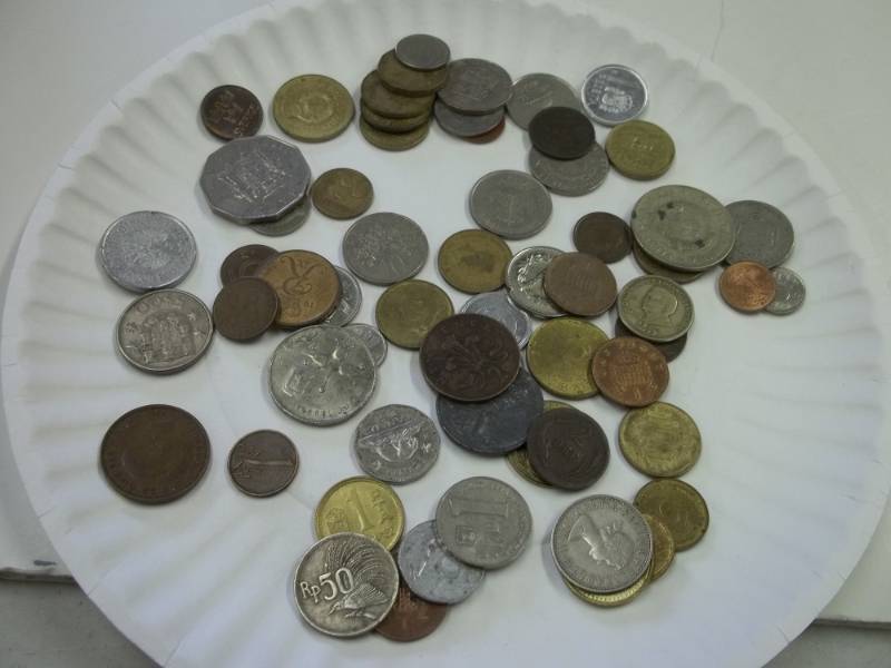 lot 164 image: Assorted foreign coins