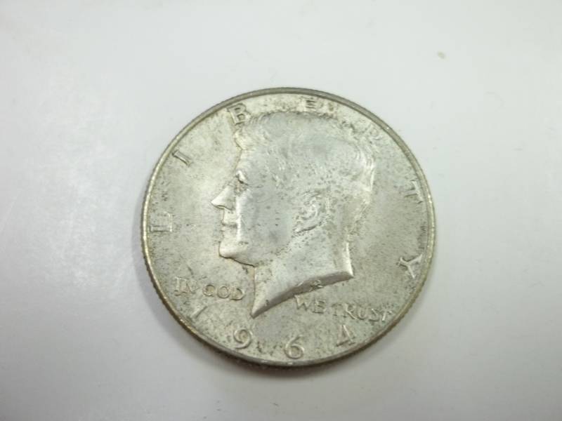 lot 197 image: 1964 Kennedy Half Dollar