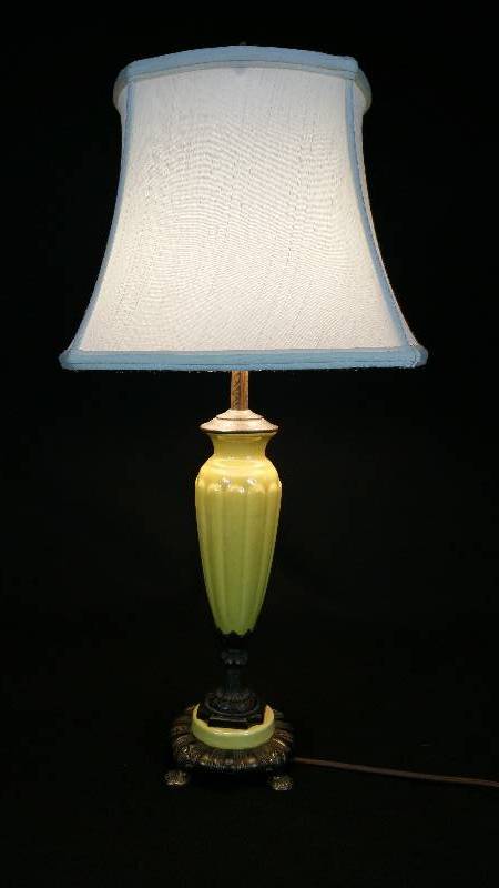 lot 6 image: Beautiful Canary Yellow Antique Porcelain Table Lamp