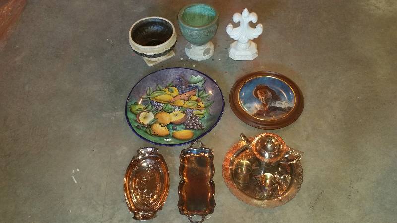 lot 74 image: Sliver Plate, Planters & Plates