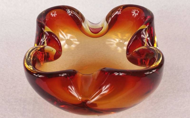 lot 80 image: Beautiful Murano Bowl Ashtray Dish Sommerso Brown Topaz Golden Yellow