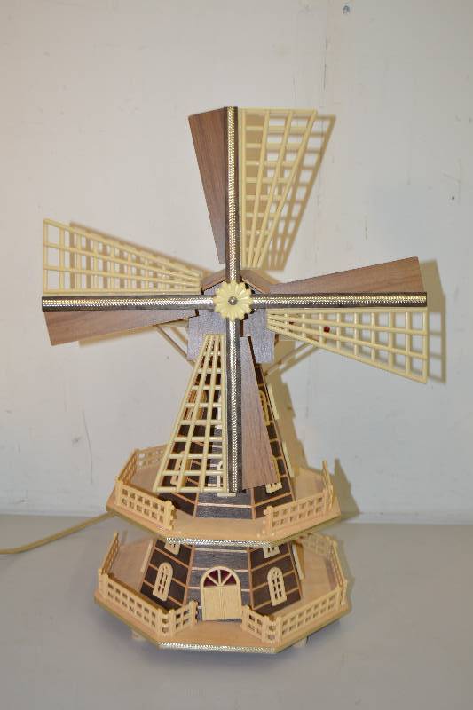 lot 57 image: Windmill Music Box