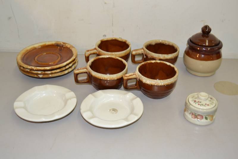 lot 78 image: Kitchen Items
