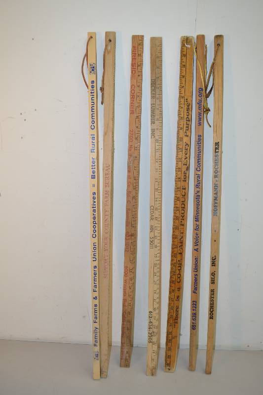lot 95 image: Advertising Yard Sticks