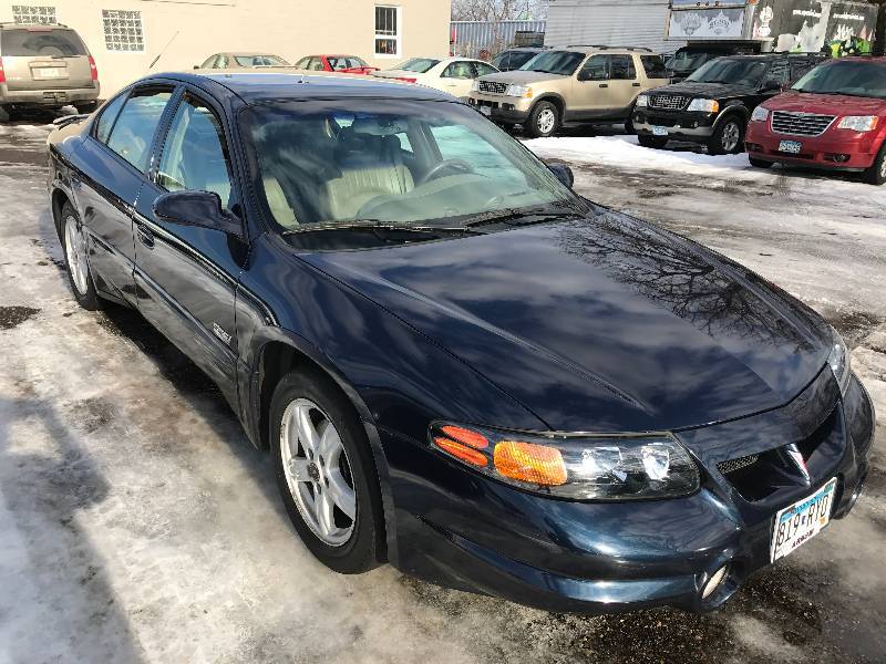 lot 26 image: 2002 Pontiac Bonneville SSEi