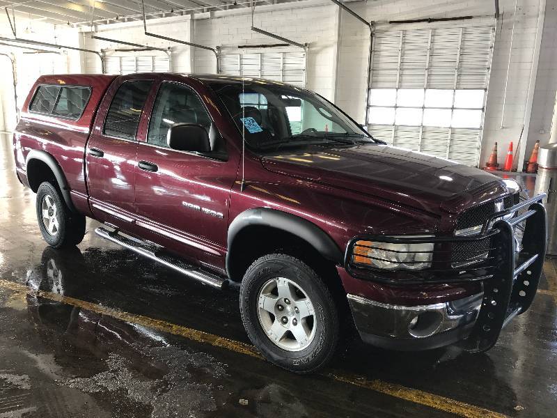 lot 36 image: 2002 Dodge Ram 1500 4x4