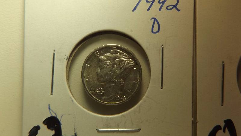 �� 3 Dimes
