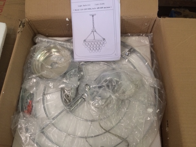 lot 4 image: Ceres 5 Light Crystal Chandelier by Wellyer