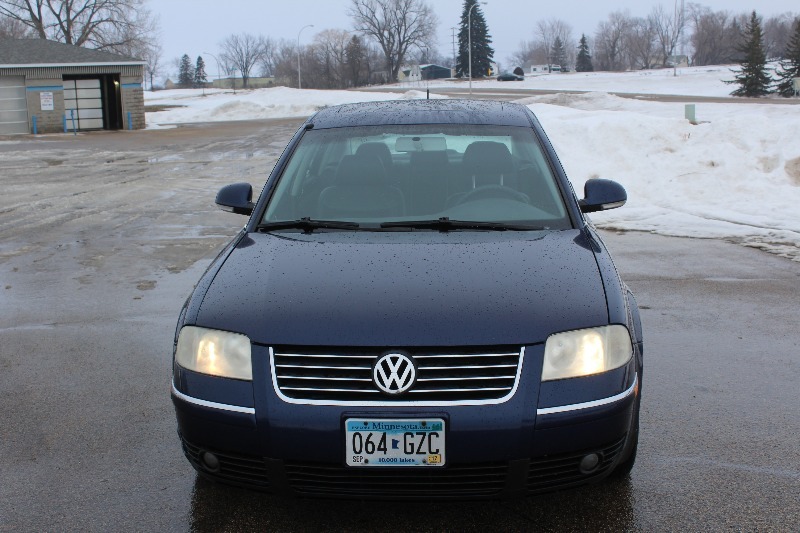 2004 Volkswagen Passat Turbo 4MOTION AWD - 2 Owner