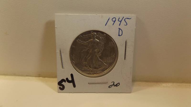 �� 1945 D Walking Liberty Half Dollar