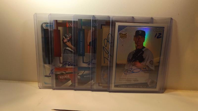 ���������������� Lot of 5 � Rookie Autographed Baseball Cards